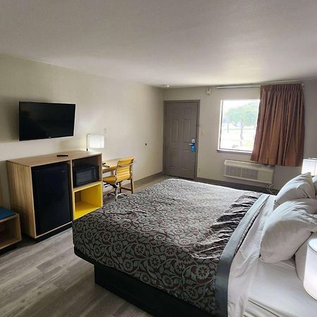 Days Inn Windcrest By Wyndham San Antonio Eksteriør billede
