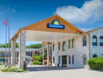 Days Inn Windcrest By Wyndham San Antonio Eksteriør billede